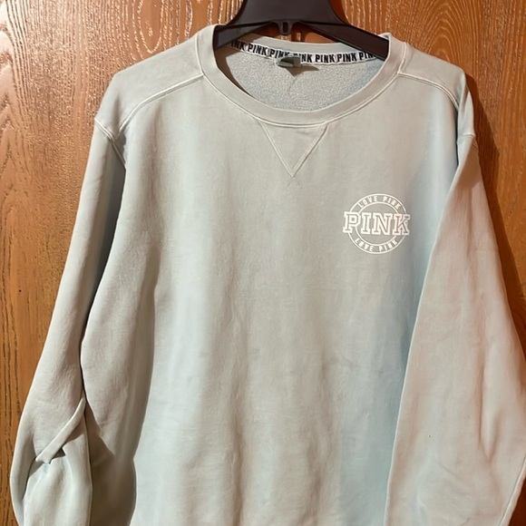 PINK Victoria's Secret Sweaters - Pink - Victoria’s Secret - Very loved - Sweater
(holes in wrists)